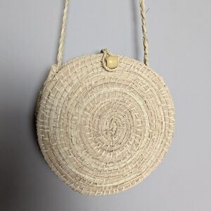 Round Straw Crossbody Bag – Pale Tan Summer Style, 7.5” Body, 24” Strap